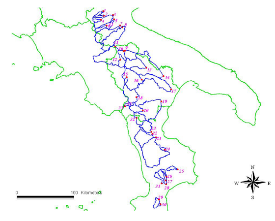 Regional analysis of runoff thresholds behaviour in Southern Italy based on theoretically derived distributions